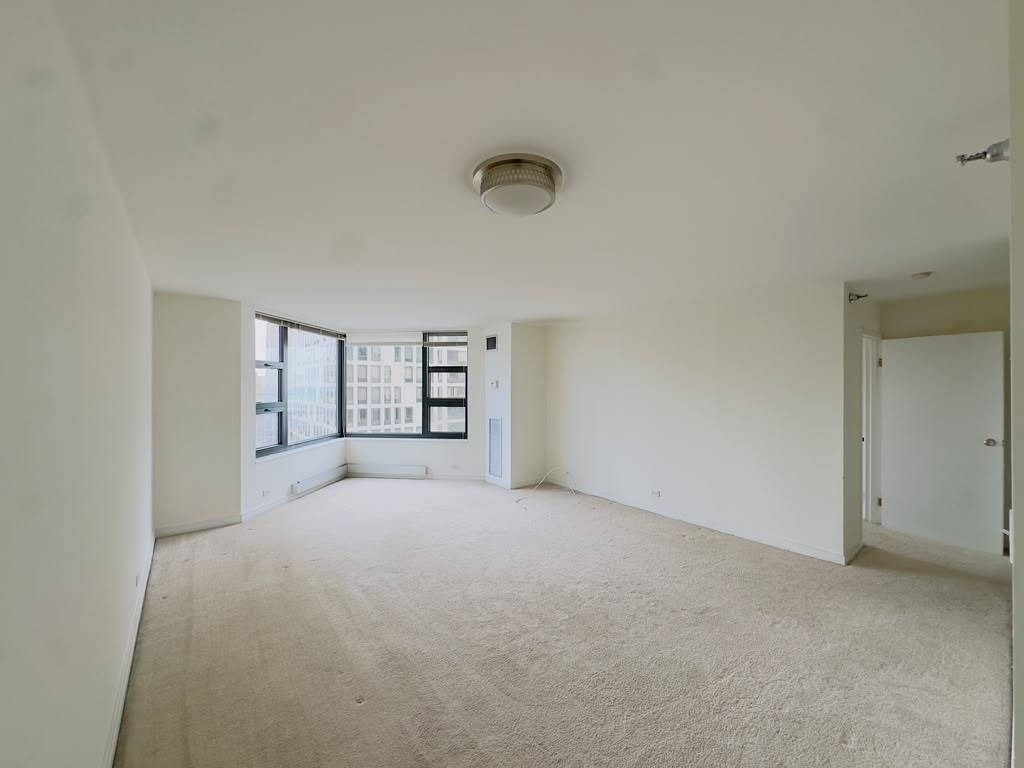 401 E Ontario Street - Photo 1