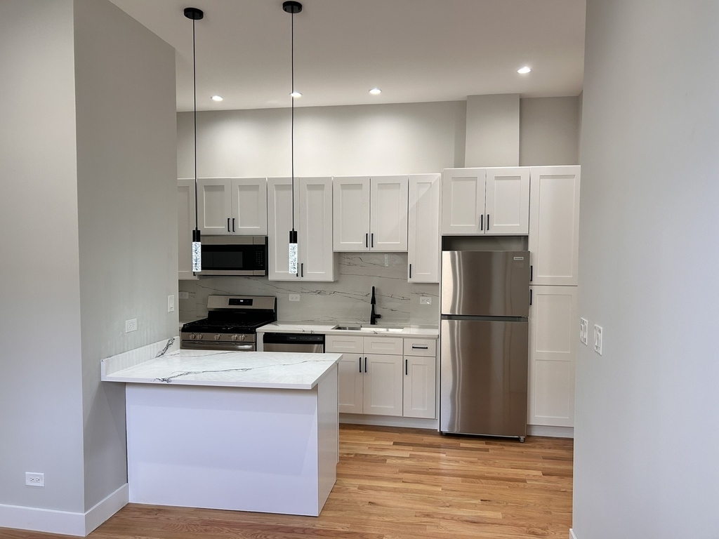 4121 W Montrose Avenue - Photo 6