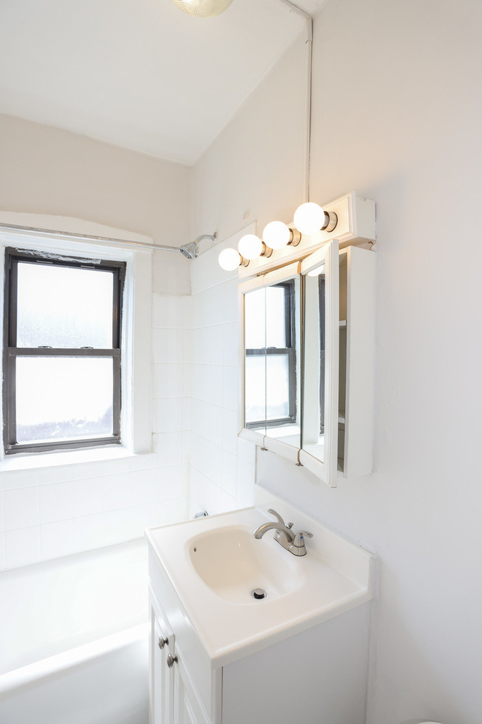 5419 S Harper Avenue - Photo 5