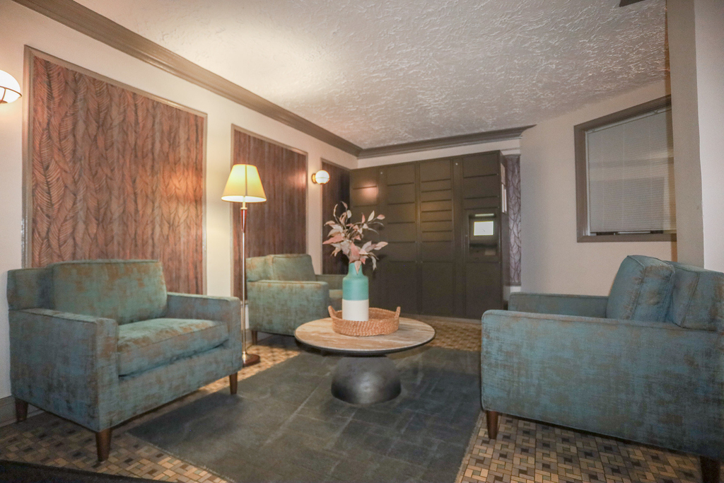 5419 S Harper Avenue - Photo 8