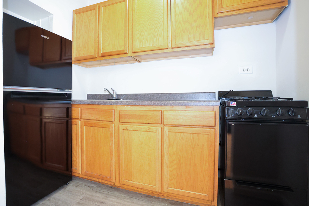 5419 S Harper Avenue - Photo 1