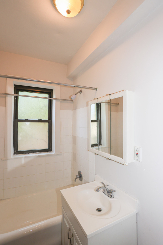 5419 S Harper Avenue - Photo 5