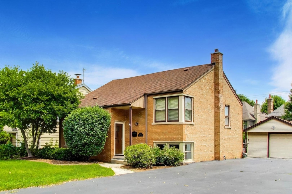 679 S Spring Road - Photo 1