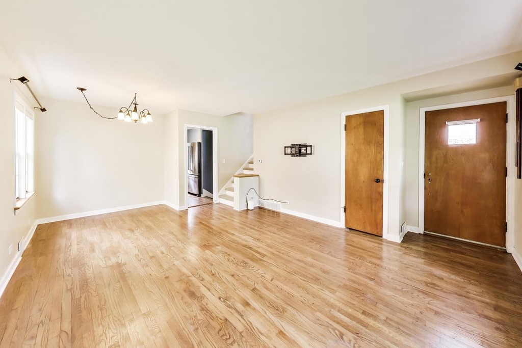 679 S Spring Road - Photo 3