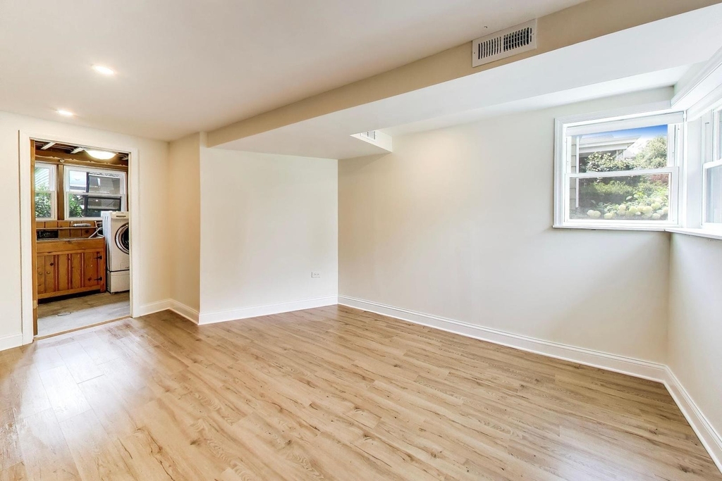 679 S Spring Road - Photo 19