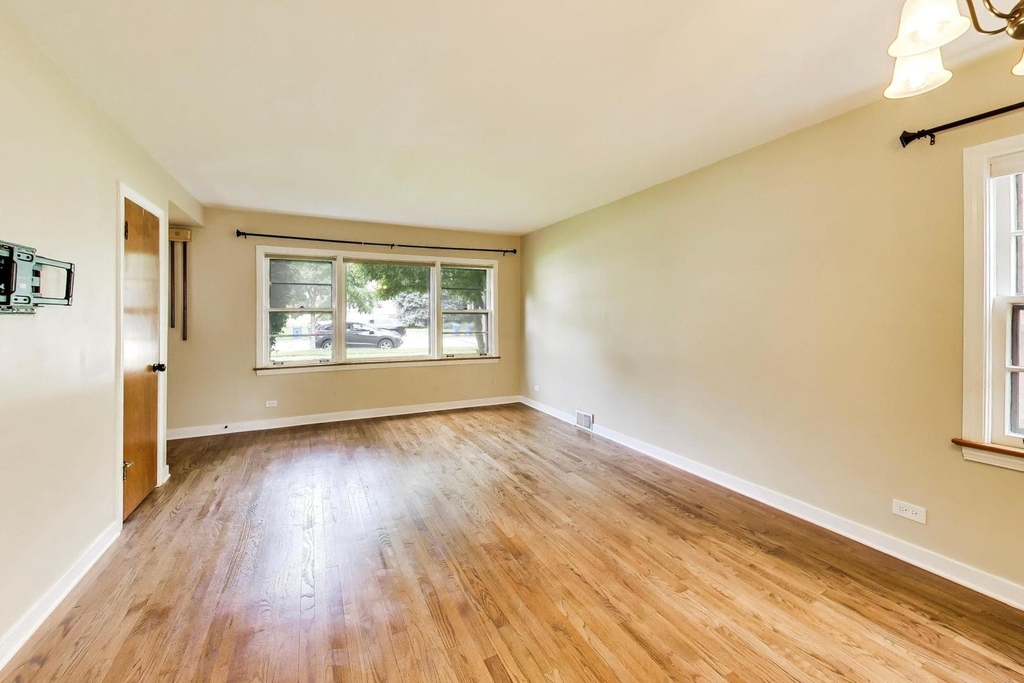 679 S Spring Road - Photo 5
