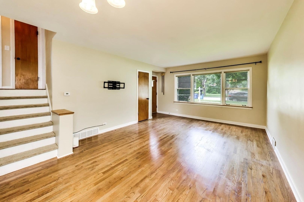 679 S Spring Road - Photo 4