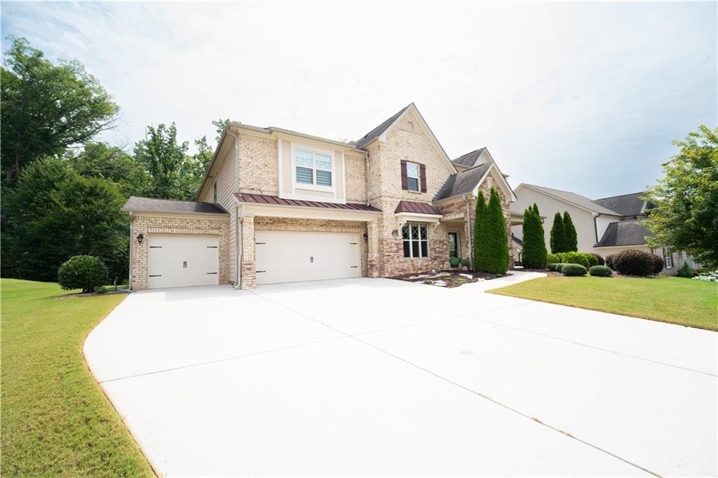 1451 Torrington Drive - Photo 0