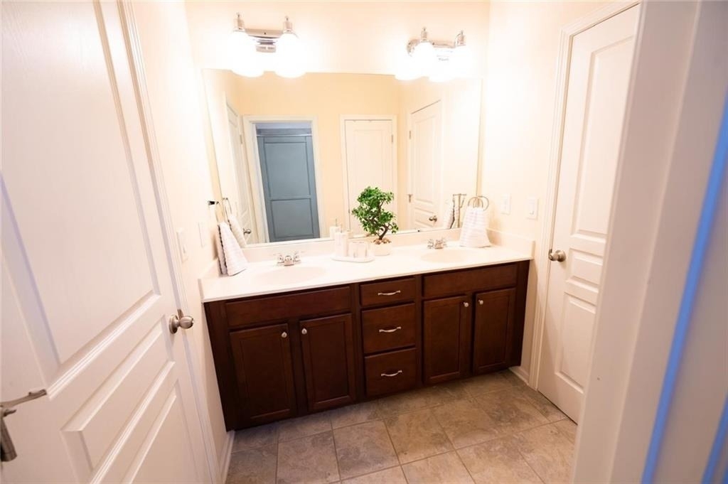 1451 Torrington Drive - Photo 12