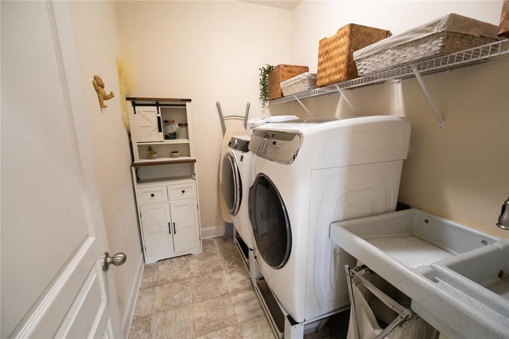 1451 Torrington Drive - Photo 30