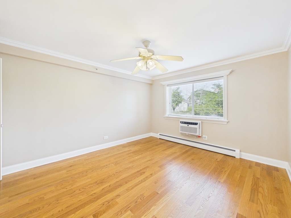 2210 S Goebbert Road - Photo 25