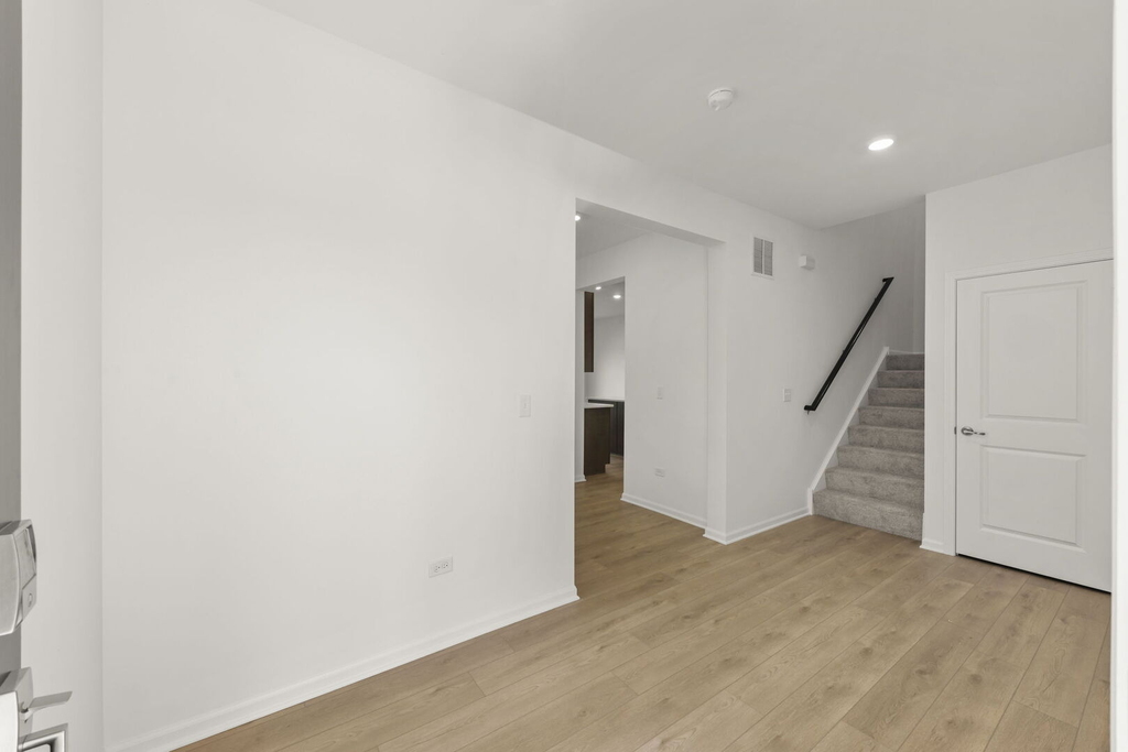 7705 Nightshade Lane - Photo 2