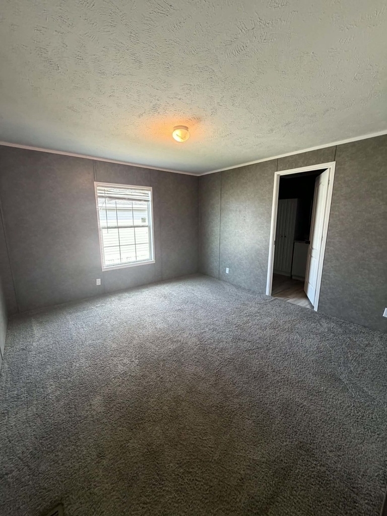 1018 13 Street - Photo 5