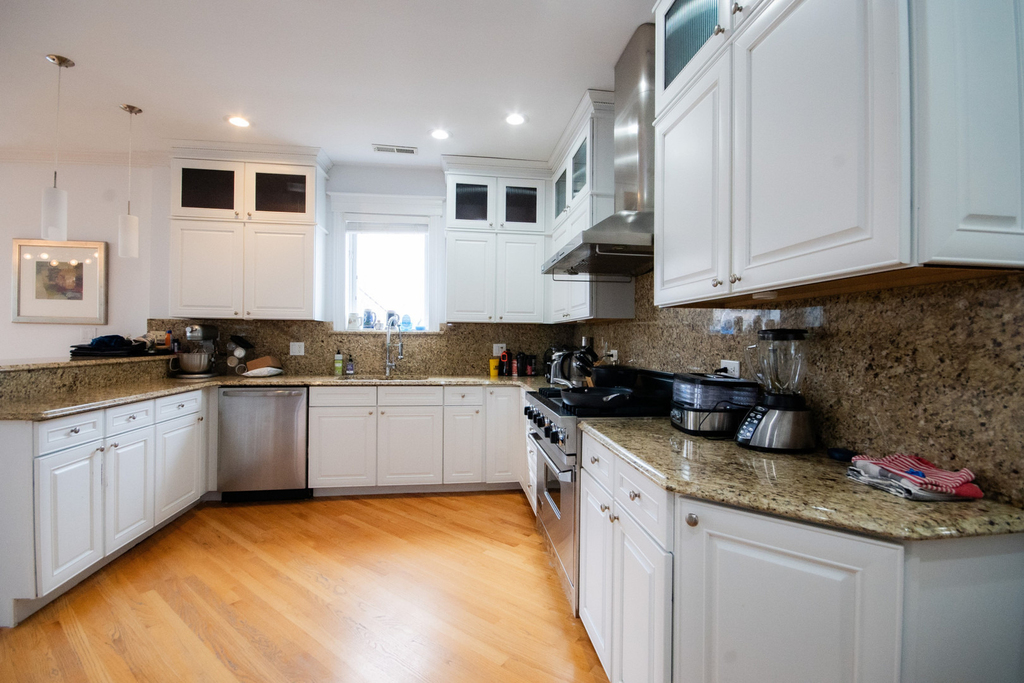 3504 N Fremont Street - Photo 8