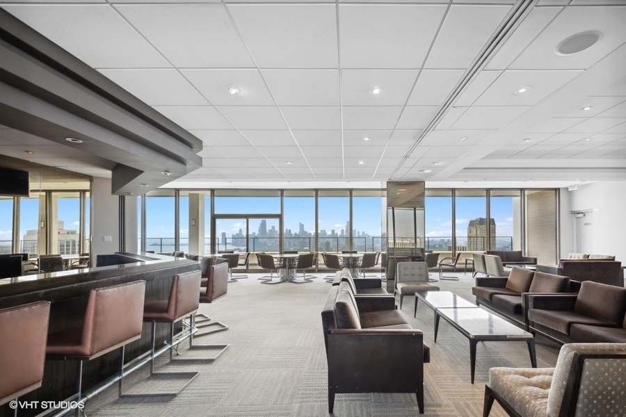 2800 N Lake Shore Drive - Photo 26
