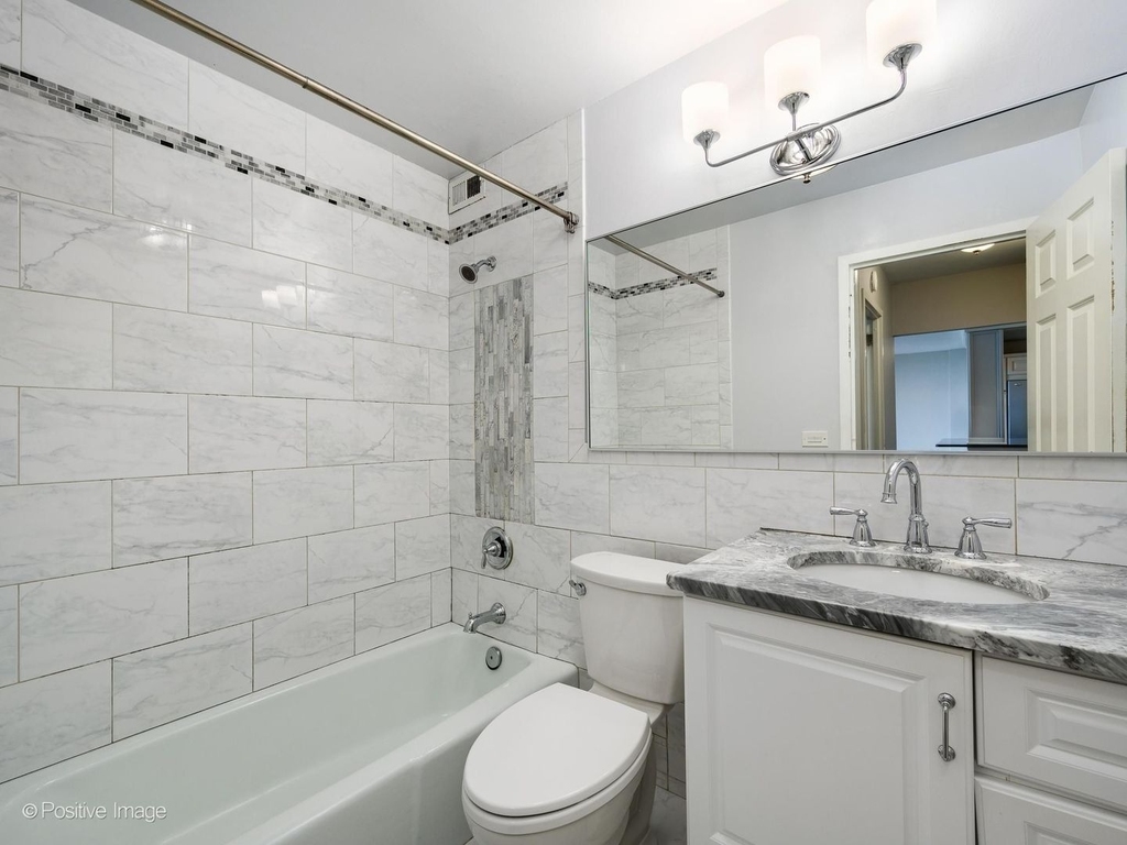 2800 N Lake Shore Drive - Photo 18