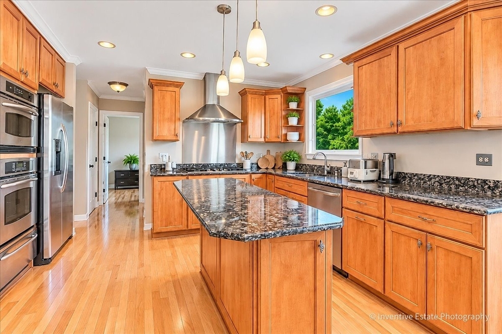 6201 Sleepy Hollow Lane - Photo 6