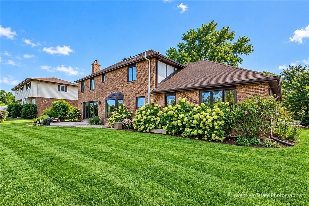 6201 Sleepy Hollow Lane - Photo 12
