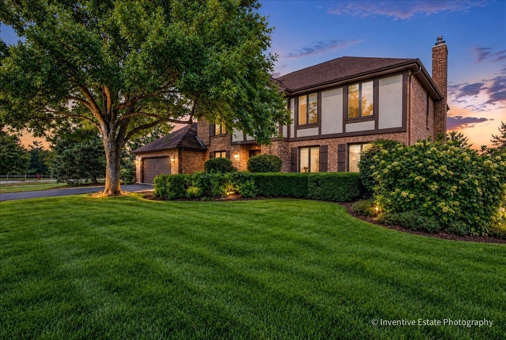 6201 Sleepy Hollow Lane - Photo 0