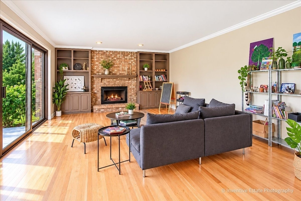 6201 Sleepy Hollow Lane - Photo 9