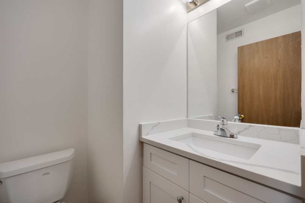 1127 Ashbrook Drive - Photo 14