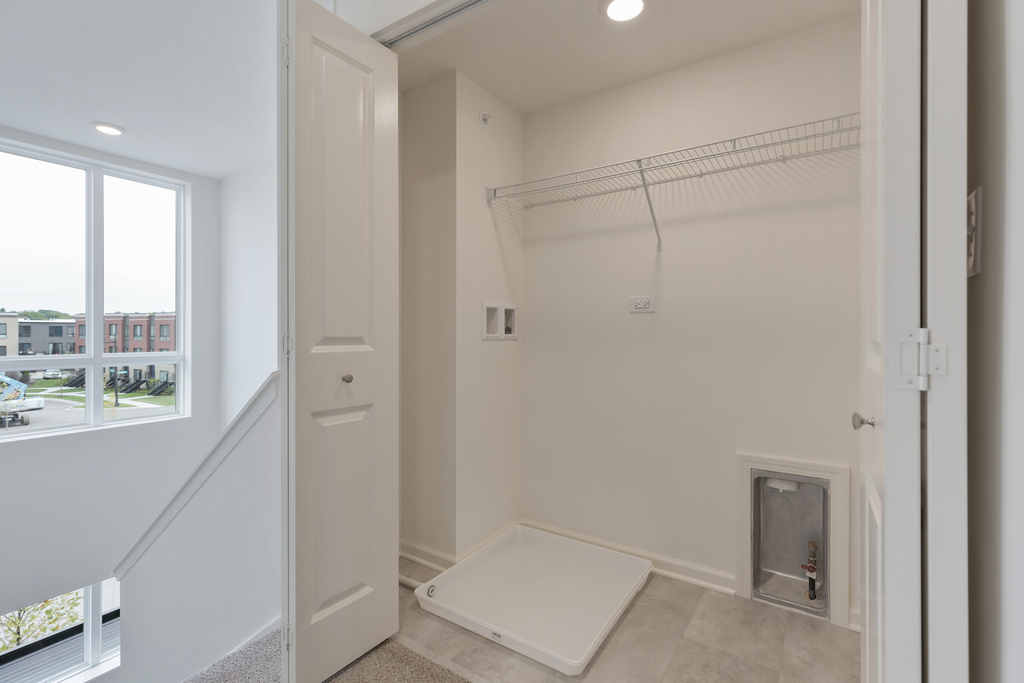 1289 Lakepointe Drive - Photo 13