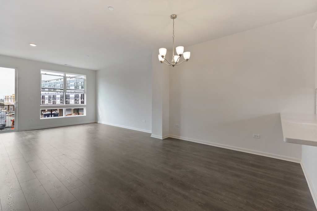 1289 Lakepointe Drive - Photo 6