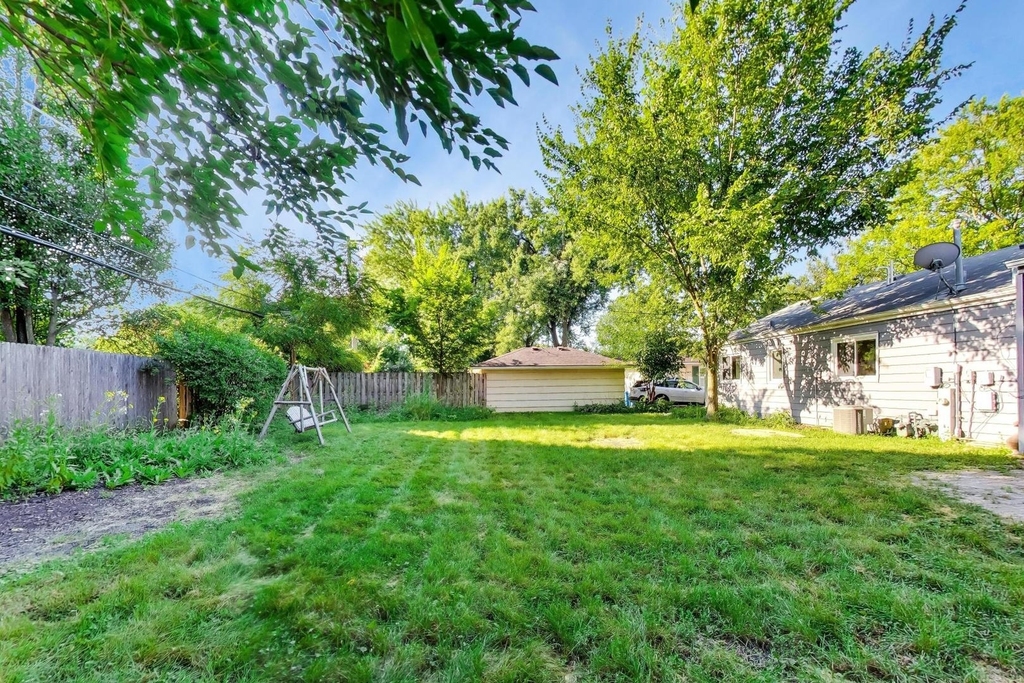 5705 Aubrey Terrace - Photo 33