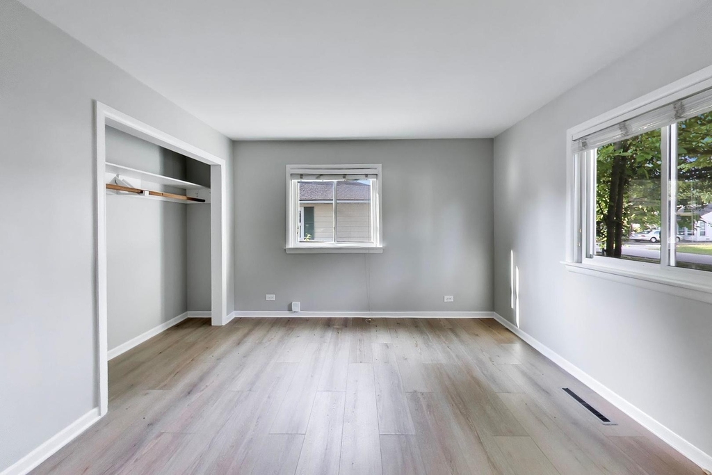 5705 Aubrey Terrace - Photo 18