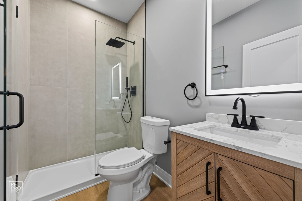 2327 S Homan Avenue - Photo 2