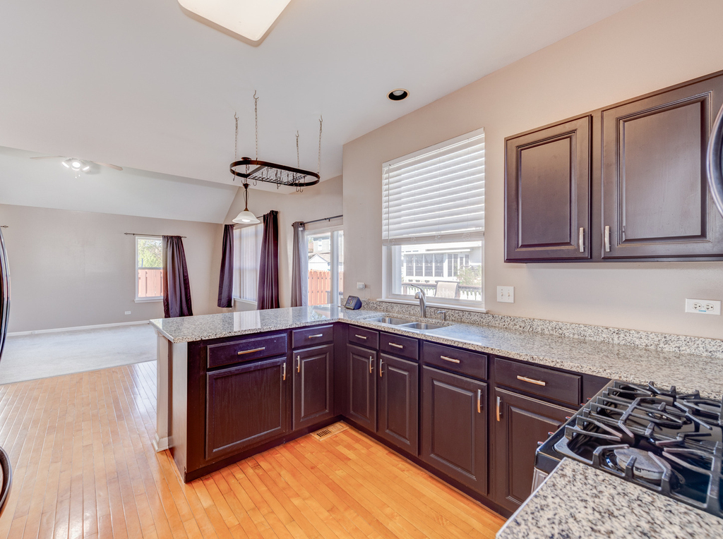 1810 Van Dyke Lane - Photo 5