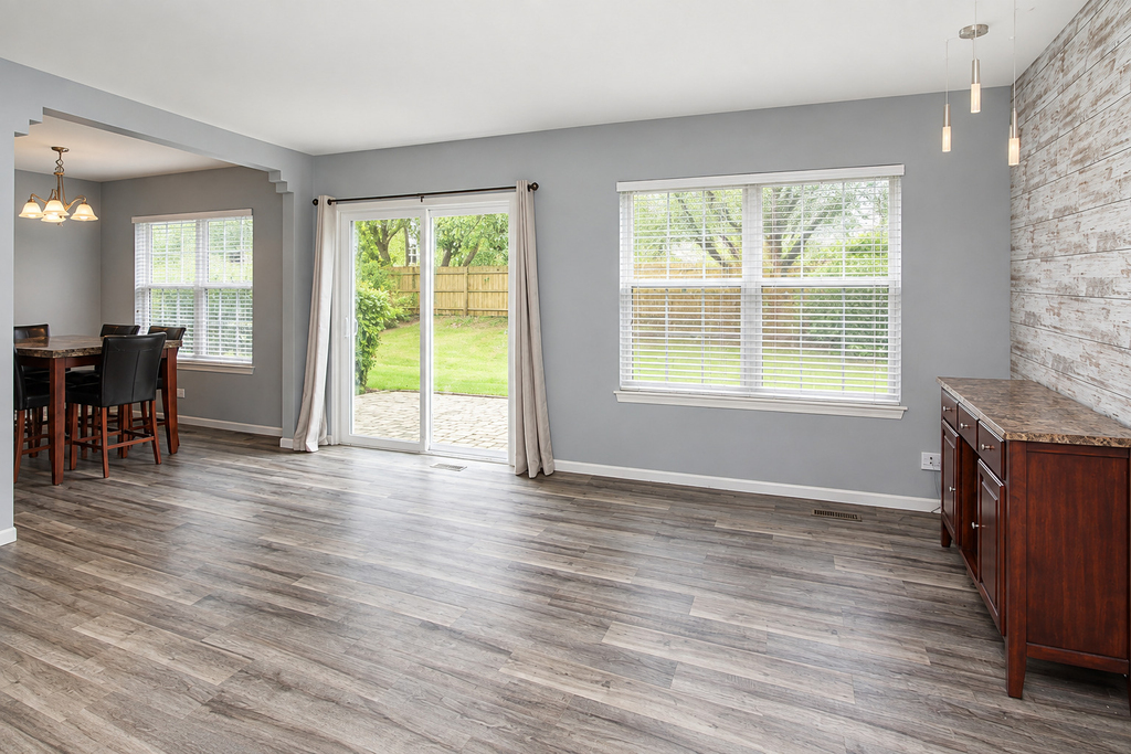 700 Savannah Lane - Photo 2