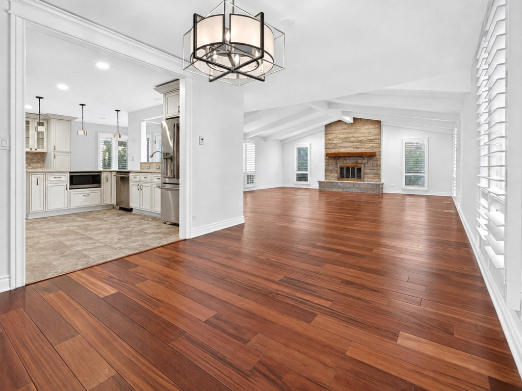 800 Ridgemoor Drive W - Photo 5