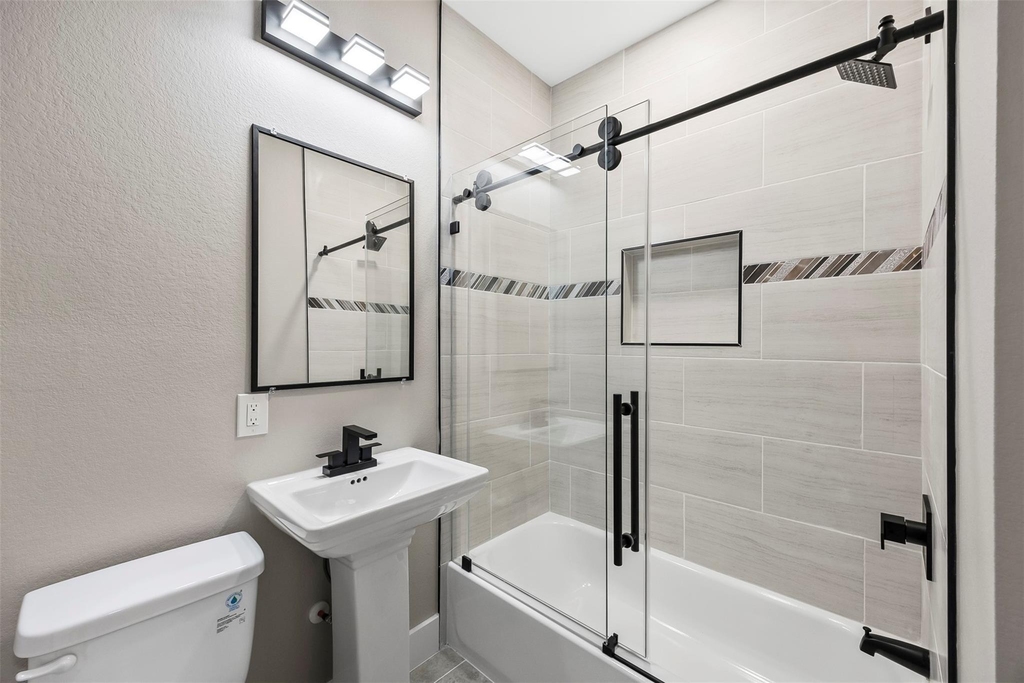 5949 Collingsworth Street - Photo 9