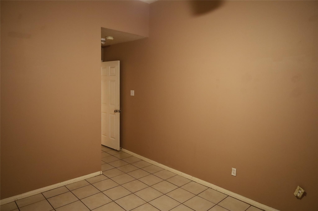 18027 Landing Brook Drive - Photo 23