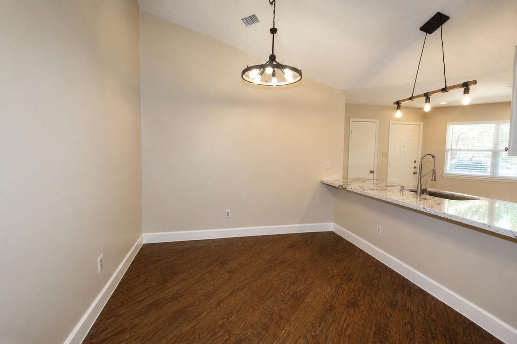 715 Land Grant Drive - Photo 2