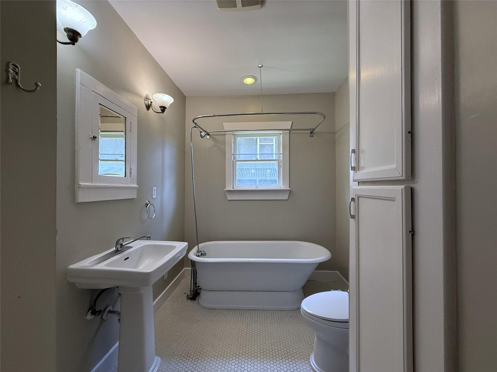 4316 Roseland Street - Photo 13