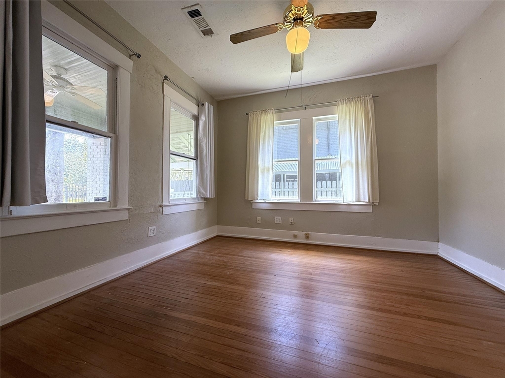 4316 Roseland Street - Photo 11