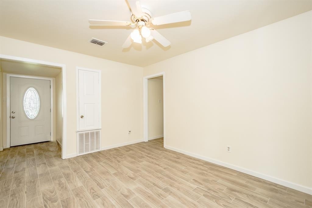 12106 Pompton Drive - Photo 10