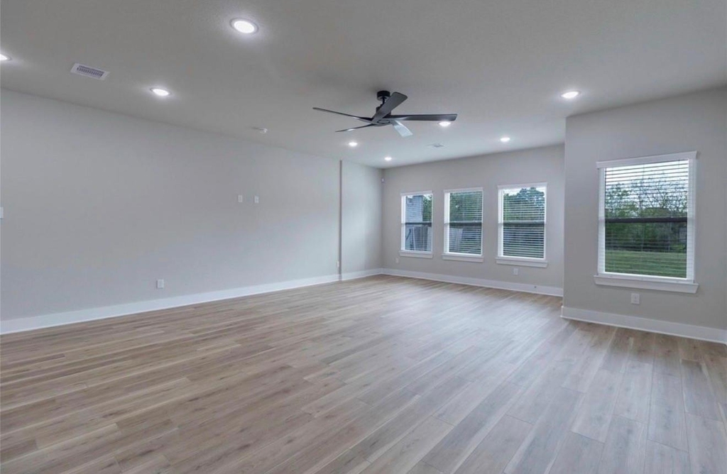9101 Noel Street - Photo 4