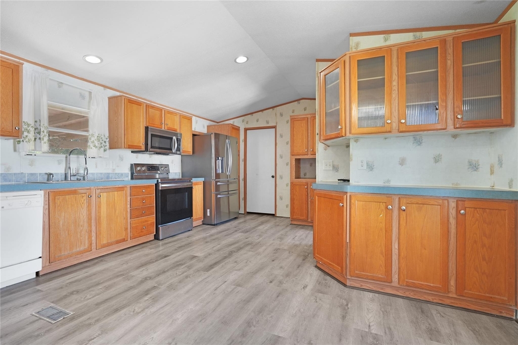 639 Reuben White Drive - Photo 3