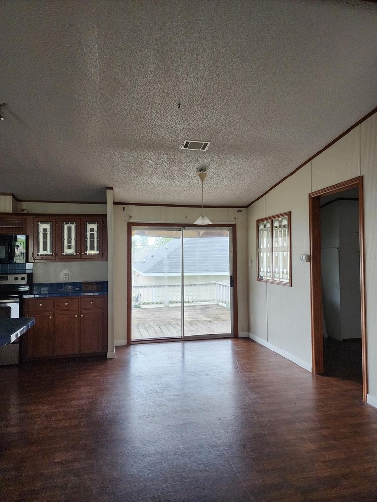 16925 W Forrestal - Photo 4