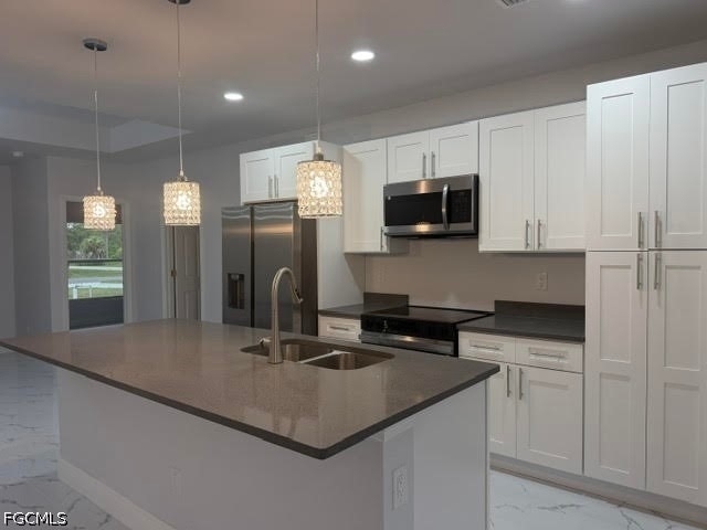 746 Eisenhower Boulevard - Photo 4