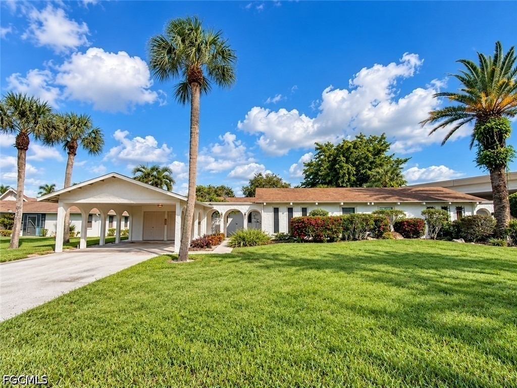 4272 Island Circle - Photo 0