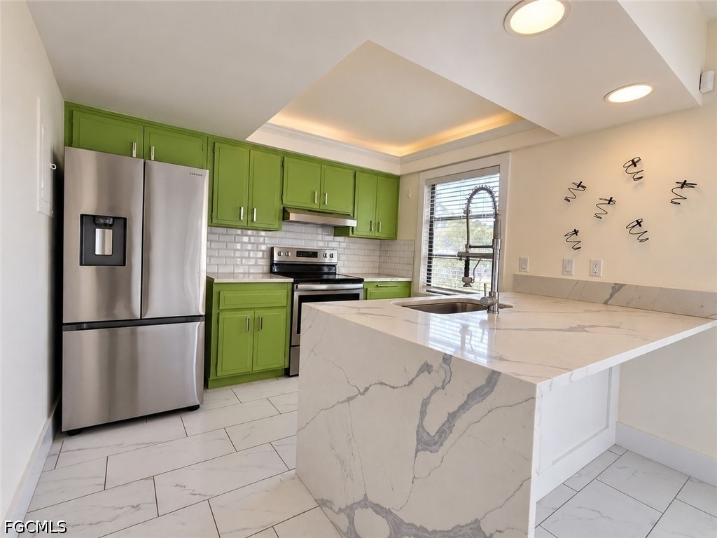 4272 Island Circle - Photo 8