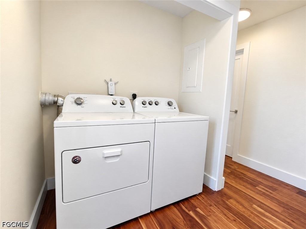 4272 Island Circle - Photo 24