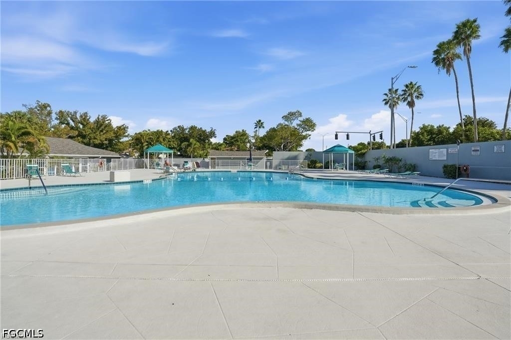 4272 Island Circle - Photo 29