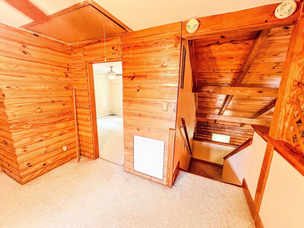 605 Clayton Street - Photo 32