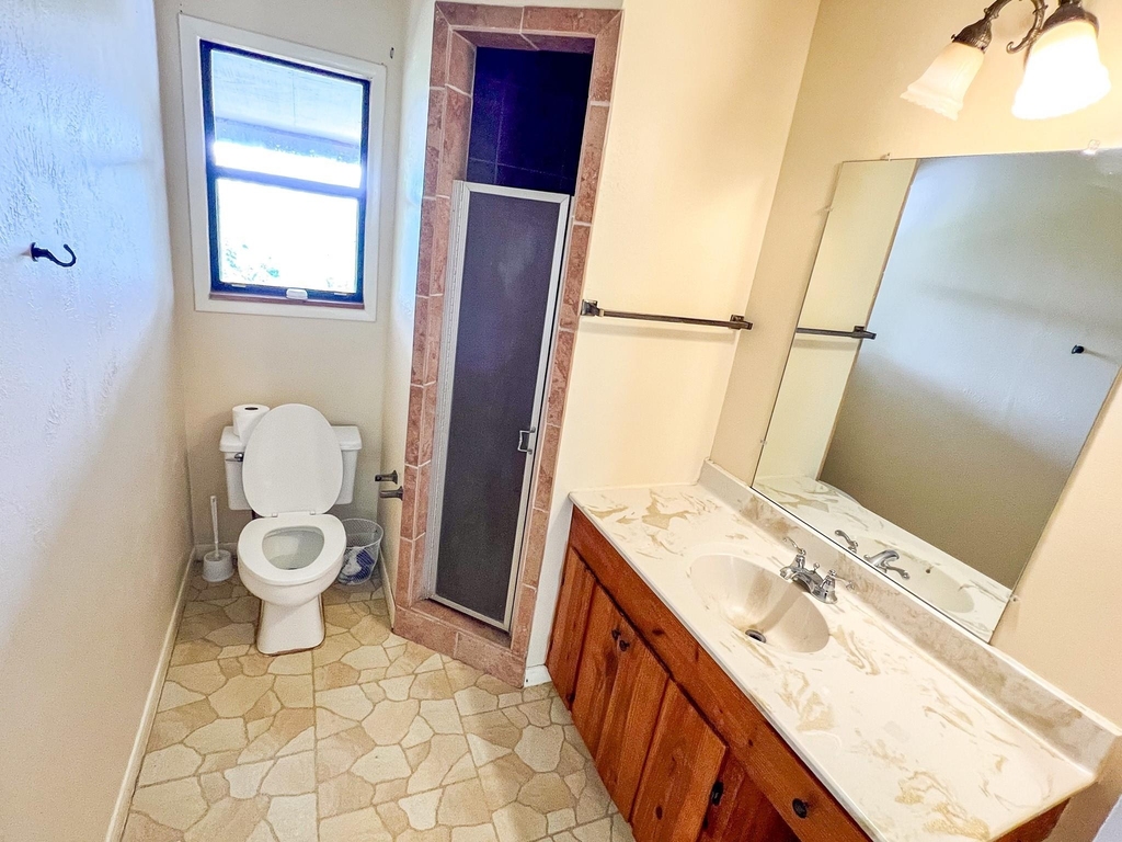 605 Clayton Street - Photo 37