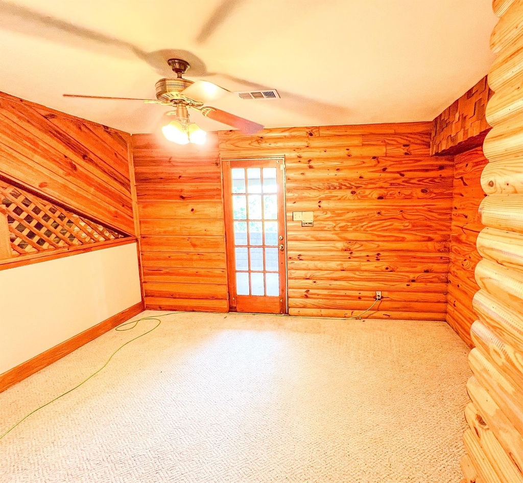 605 Clayton Street - Photo 34